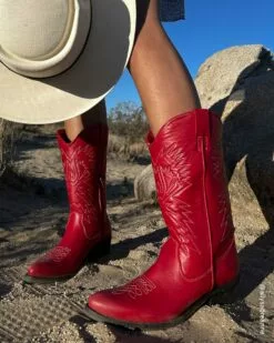 Deals ๐ SteveMadden HAYWARD RED LEATHER โจ 18 Deals ๐ SteveMadden HAYWARD RED LEATHER โจ -Steve Madden Sales Store IMG 9038copy