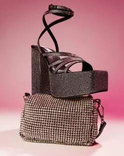 Cheapest 🔥 SteveMadden COCKTAILS BLACK 🤩 18 Cheapest 🔥 SteveMadden COCKTAILS BLACK 🤩 -Steve Madden Sales Store SM 2022 DIGITAL MONTHLY CONTENT 04 APRIL STILLS SHOT 0325