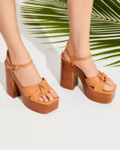 Discount 🔔 SteveMadden JILLY TAN PARIS 👍 15 Discount 🔔 SteveMadden JILLY TAN PARIS 👍 -Steve Madden Sales Store SM COOL PLANET SPRING 2022 SHOT 47 0500