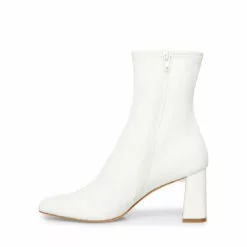 New ๐ SteveMadden HUSH WHITE ๐ 10 New ๐ SteveMadden HUSH WHITE ๐ -Steve Madden Sales Store STEVEMADDEN SHOES HUSH WHITE INSIDE
