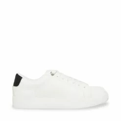 New 🎉 SteveMadden SCOUT WHITE/BLACK 🛒