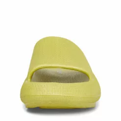 New 👏 SteveMadden SCUBA LIME 👍 -Steve Madden Sales Store STEVEMADDEN SHOES SCUBA LIME FRONT